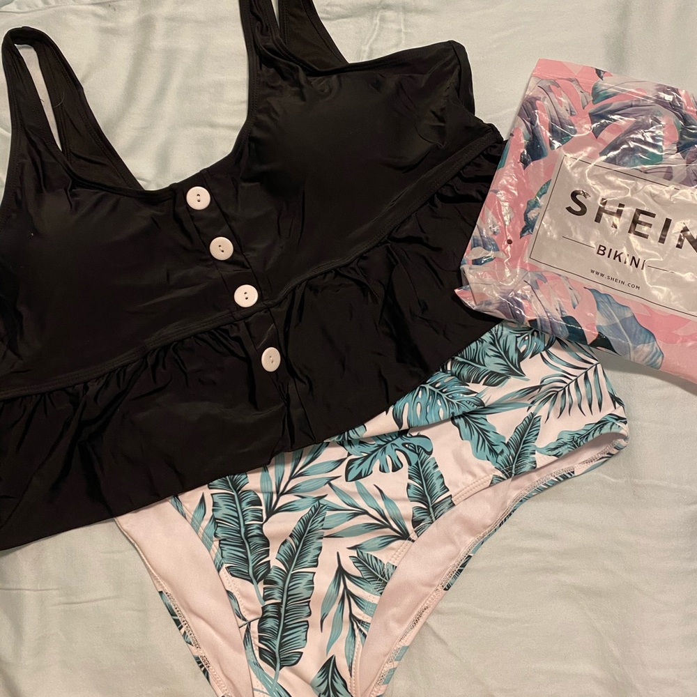 NEW Shein plus size black and greenery bikini